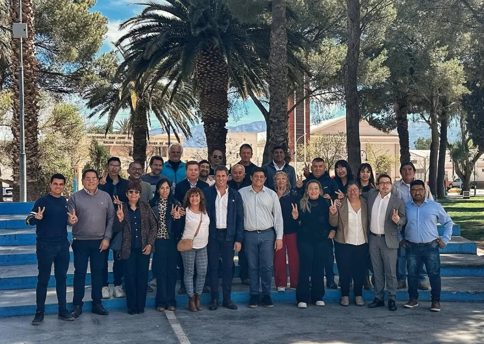 El Senador subrayó cómo la fuerza y la esperanza que reciben son el motor que impulsa a los candidatos de su Frente,