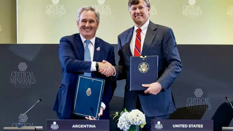 Argentina en el Tablero Global: Más Allá del Litio | Cosmos Fm