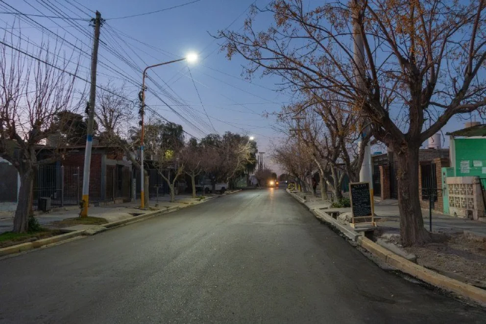 JORGE NEWBERY
